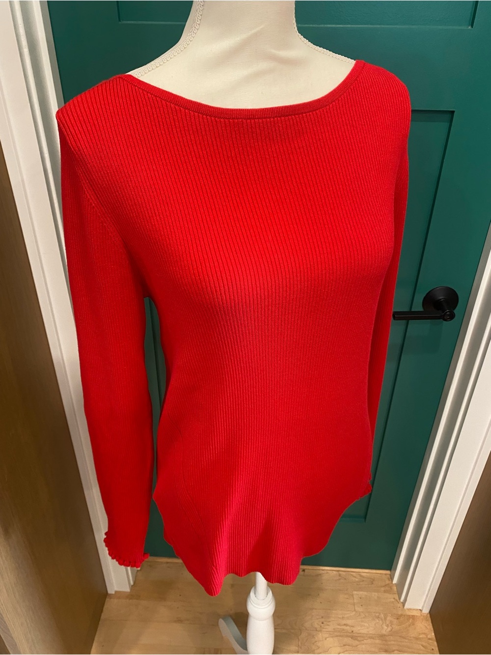 Ann Taylor Red Ribbed Boatneck Women’s Sweater